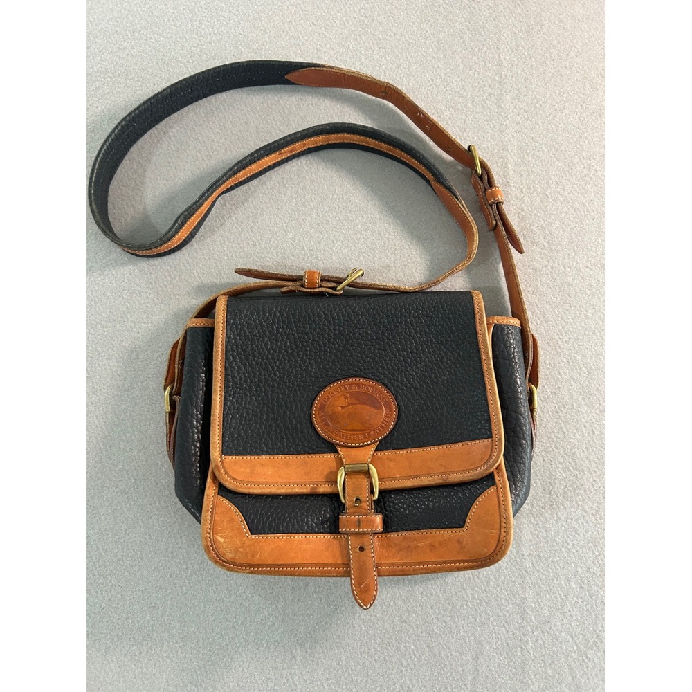 Vintage Dooney & Bourke Crossbody Bag Womens‎ Medium Black Tan Made in USA Strap